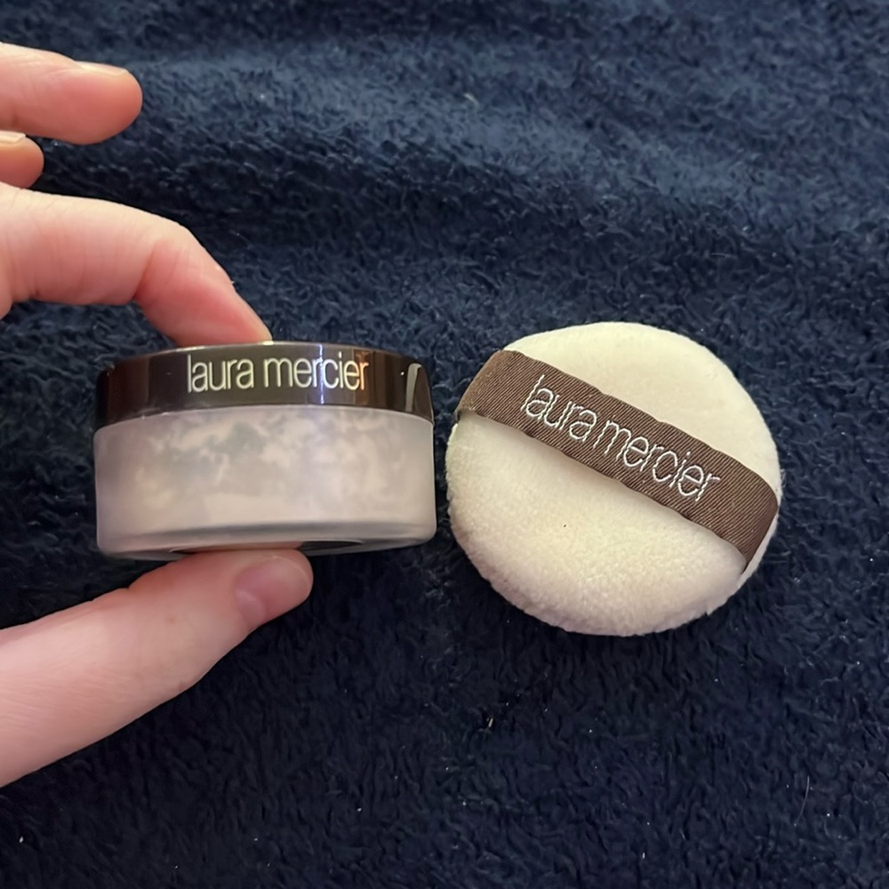 Laura Mercier Translucent Powder Mini with Puff